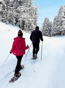 Guided snowshoe hikes are regularly scheduled at the Hotel Hochschober