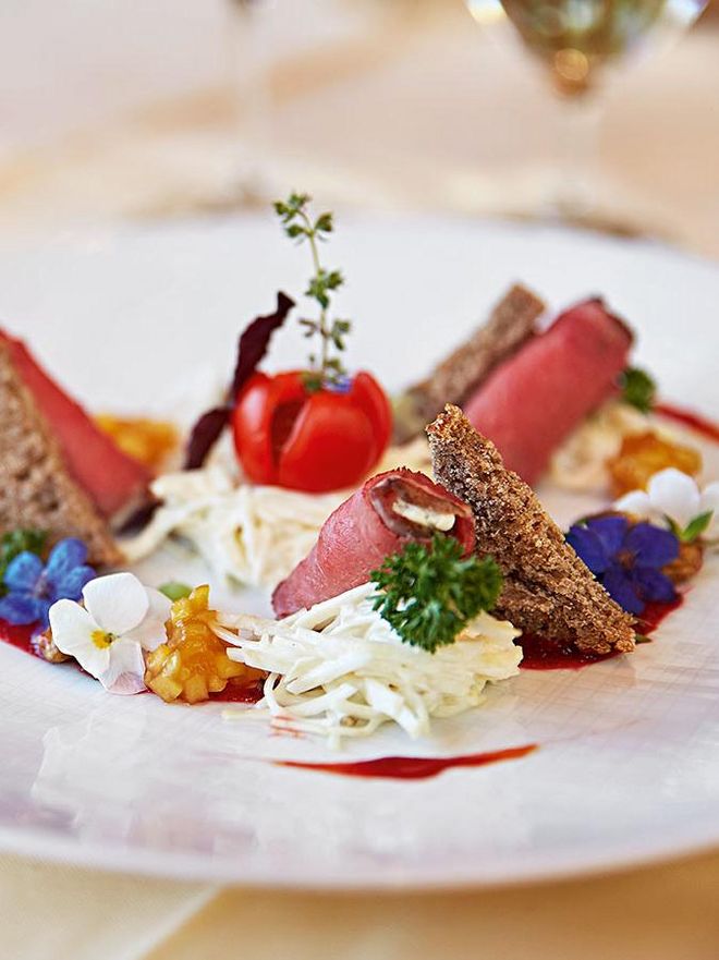 Our chef and his team combine Austrian cuisine with ideas from all over the world.